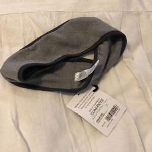 Women’s ear warmer